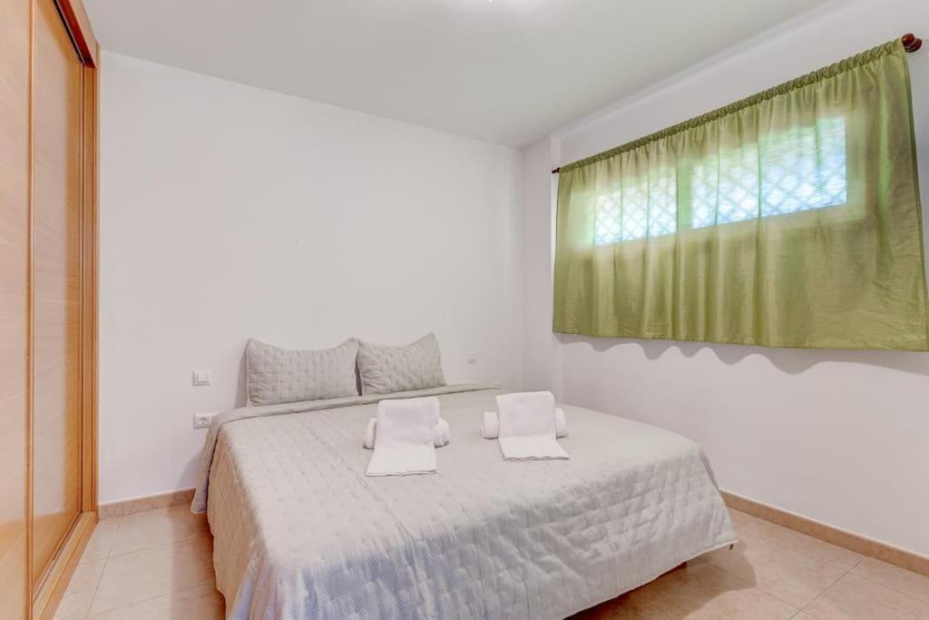 Pleasant Duplex San Juan With 2 Bedrooms Guía de Isora Kültér fotó